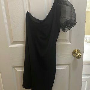 One shoulder dress